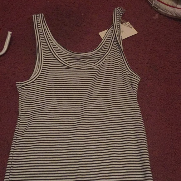 Tank top - Picture 2 of 2